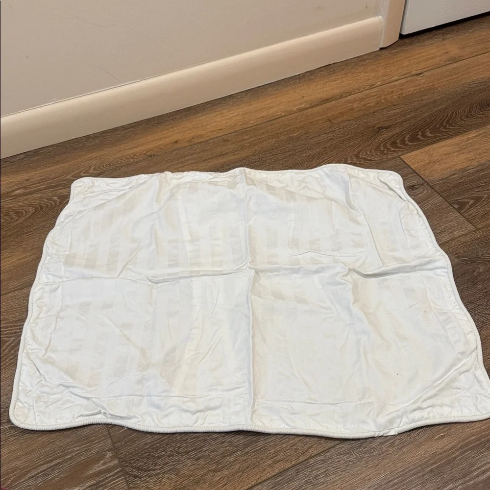 Wamsutta Sham &‎ Pillow Case Set